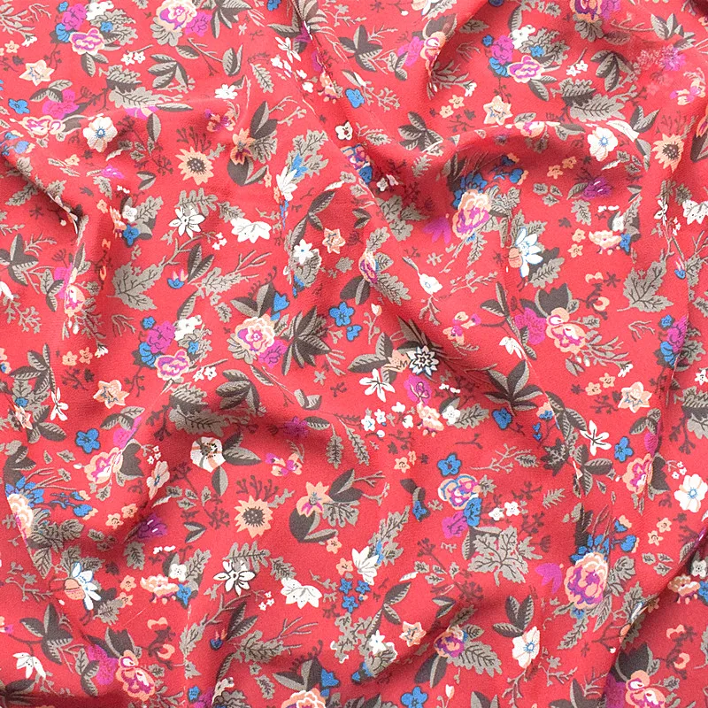 

2019 new high-viscose chiffon fabric spring/summer printed fabric red base plant small floral soft