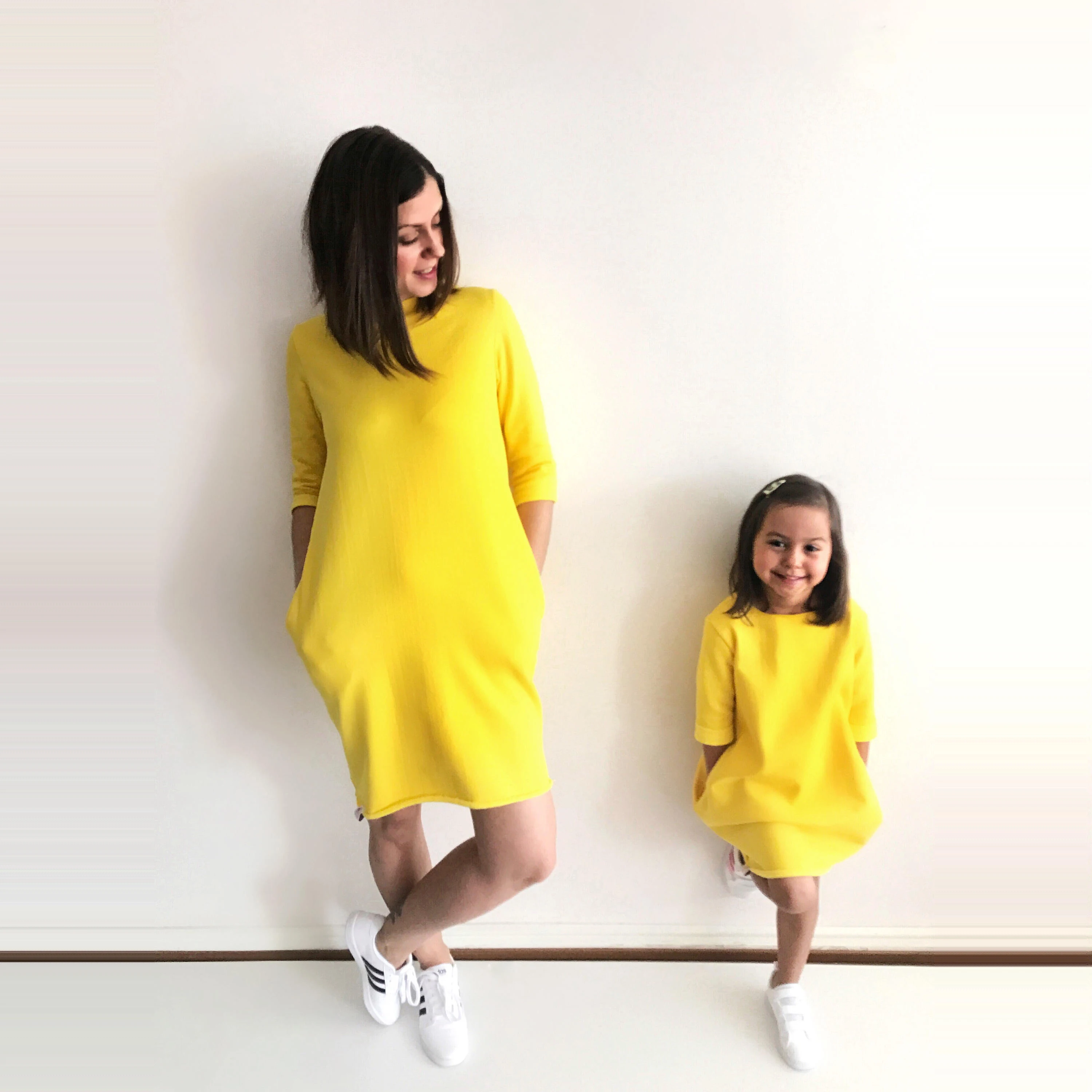 

Fashion Bright Mother Daughter Dresses Family look Matching clothes Boho Beach Summer Dress elegant womens girl Vestidos Outfit