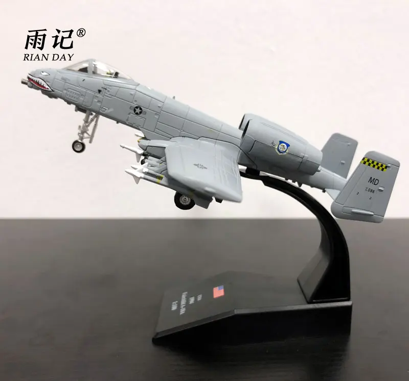 

AMER 1/100 Scale Military Model Toys Fairchild Republic A-10 Thunderbolt II Warthog Fighter Diecast Metal Plane Model Toy