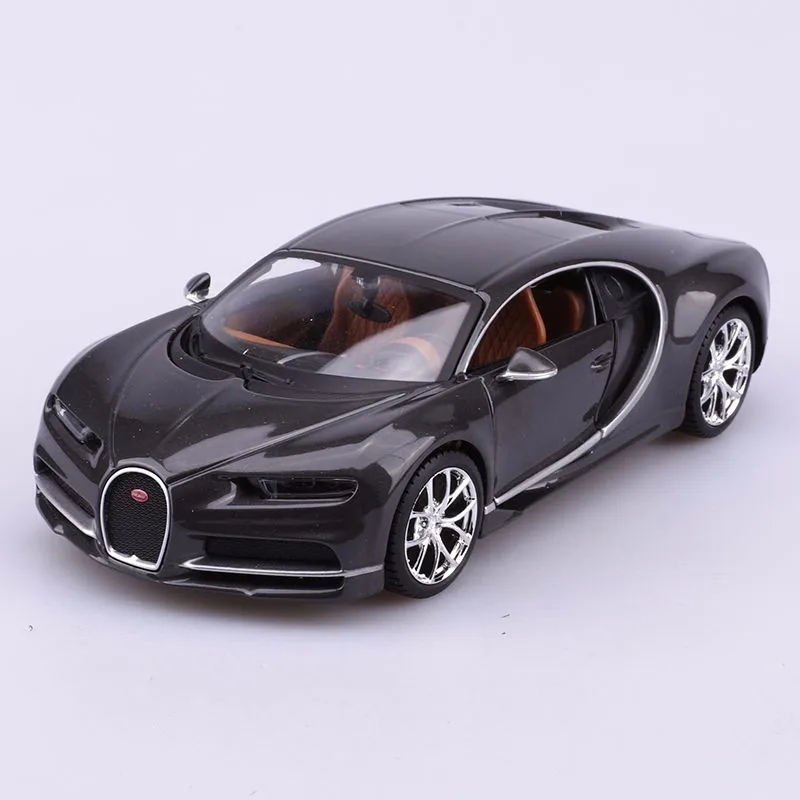 1/24 Весы литья под давлением черный модель автомобиля Bugatti Хирон черный Special Edition Игрушечные лошадки подарки для детей коллекции бесплатная