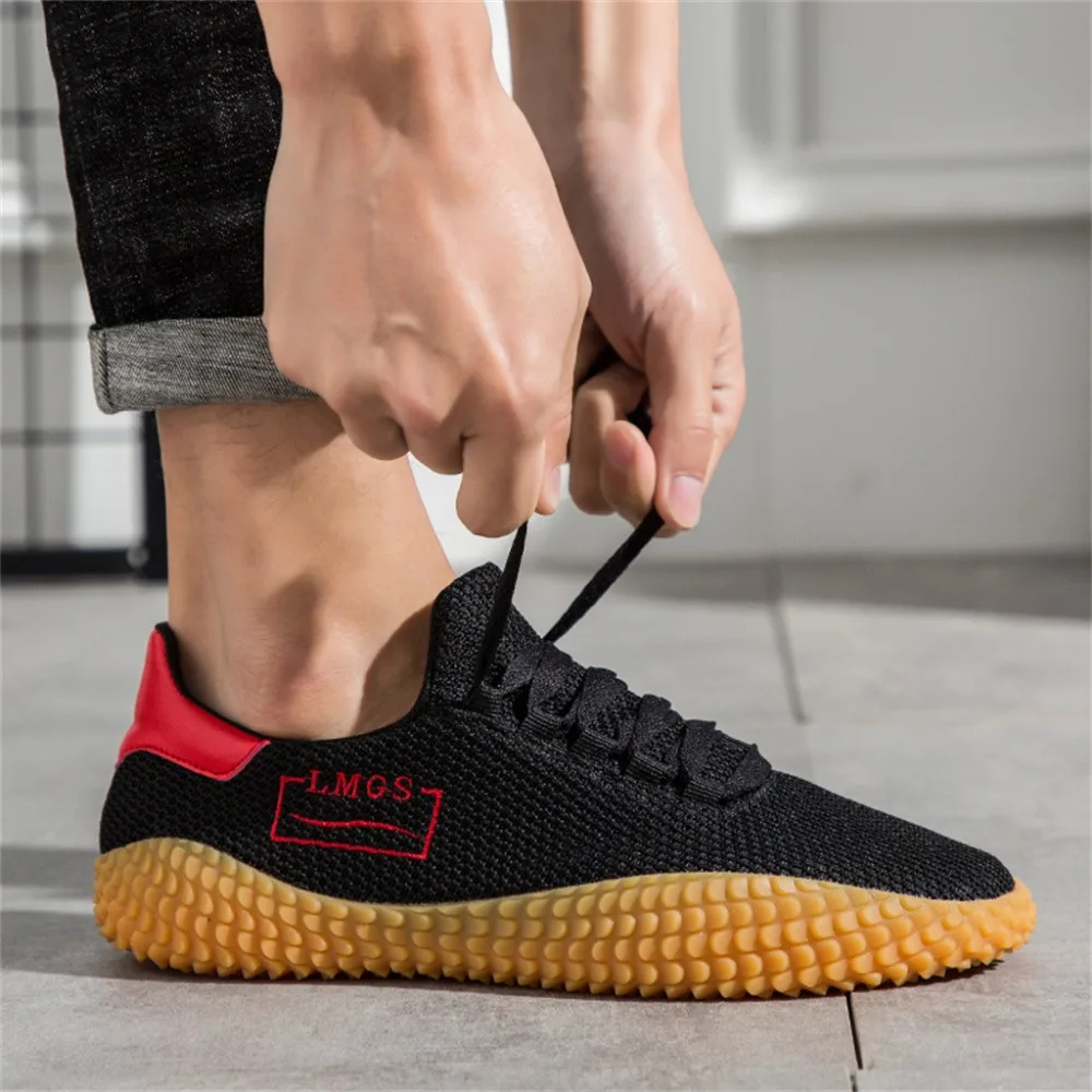 2019 Summer men's breathable mesh sneakers wild trend casual shoes round head straps running shoes non-slip lightweight 40J20 (18)