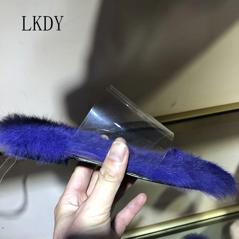 LKDY/Новинка года; женские прозрачные тапочки из натуральной шерсти; модные домашние теплые сандалии на плоской подошве - Цвет: Синий