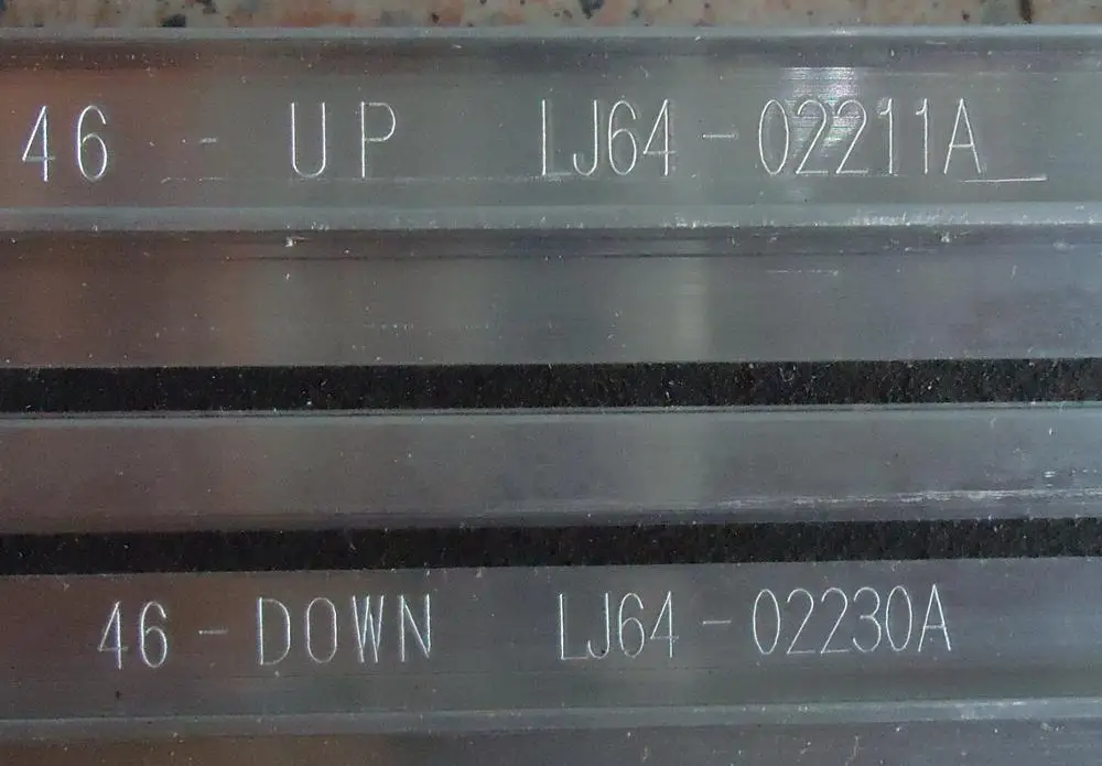 LJ64-02211A LJ64-02230A Article lamp SLS46-66EA-5630N REV0.2 1piece=66LED 520MM