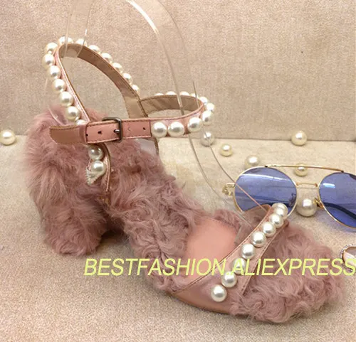 

2018 New Spring Summer Shoes Woman Design Silk Sweet High Square Heels Sandals Sheep Curly Wool Pearls Party Wedding Slides T