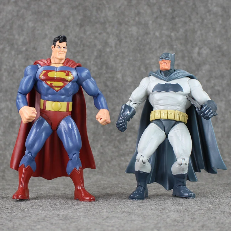 

High quality 2pcs/Lot New Dawn of Justice Batman VS Superman Action Figure PVC Figure Set Collectibles Model Toy