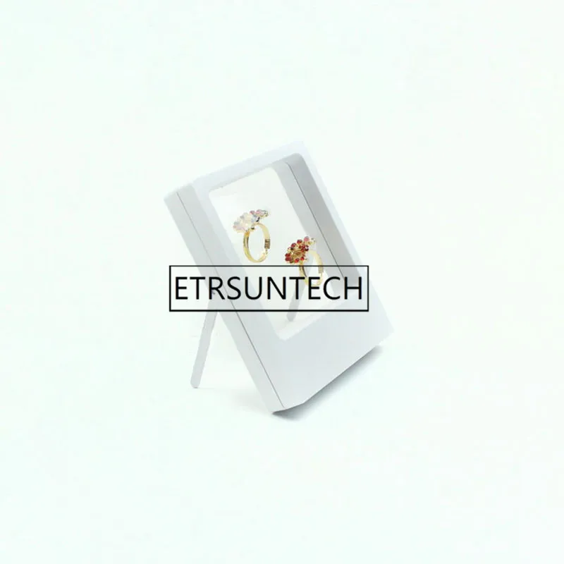 3549288351_1039794234