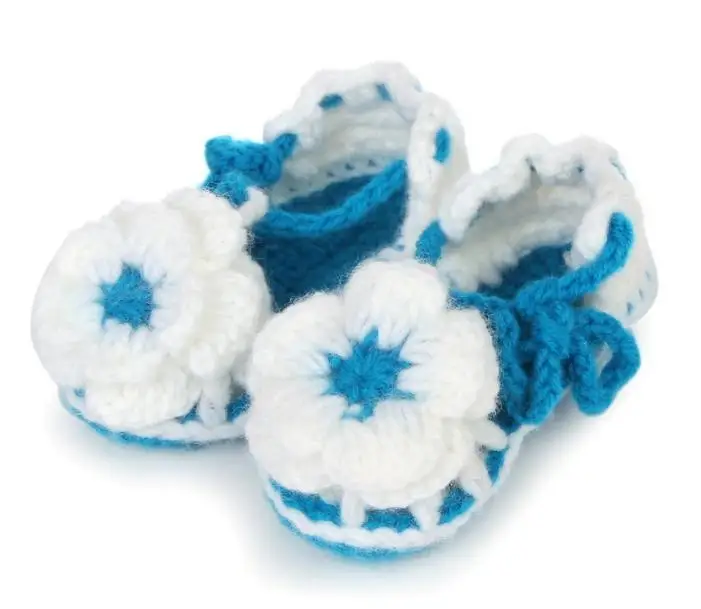 1 пара, Лидер продаж, милые мягкие вязаные туфли с цветами для маленьких девочек, ручная работа, реквизит для фотосъемки, обувь для малышей, детская кроватка, 11 см - Цвет: Синий