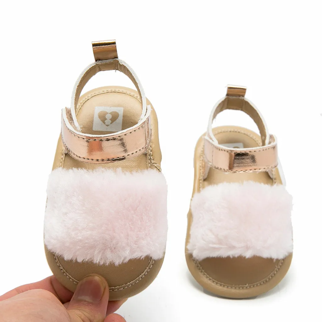 Милые плюшевые Нескользящие ботинки для маленьких мальчиков и девочек, детские кроватки с мягкой подошвой, противоскользящие туфли bebek ayakkabi