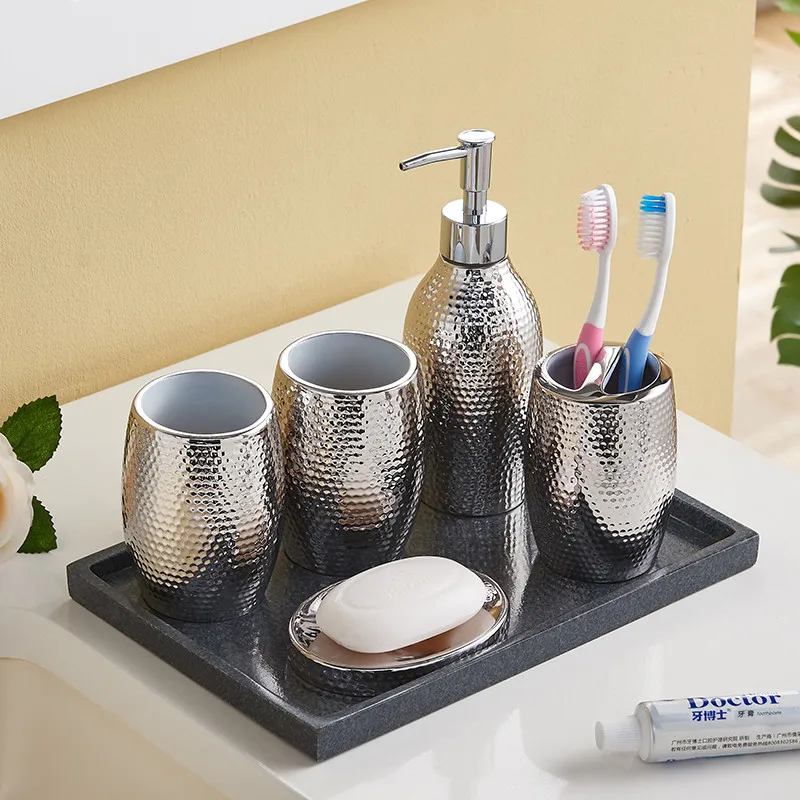 Bathroom Accessories Set Resin Material Soap Dispenser Toothbrush Holder Gargle Cup Bathroom Set Wedding Gifts Gold/Silvery