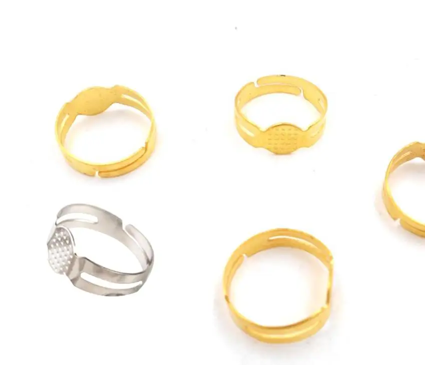 

Factory Price 40 pieces 18mm Adjustable Flat Rings Pad Bases Blanks Glue On cabochon setting rings For Jewelry Making