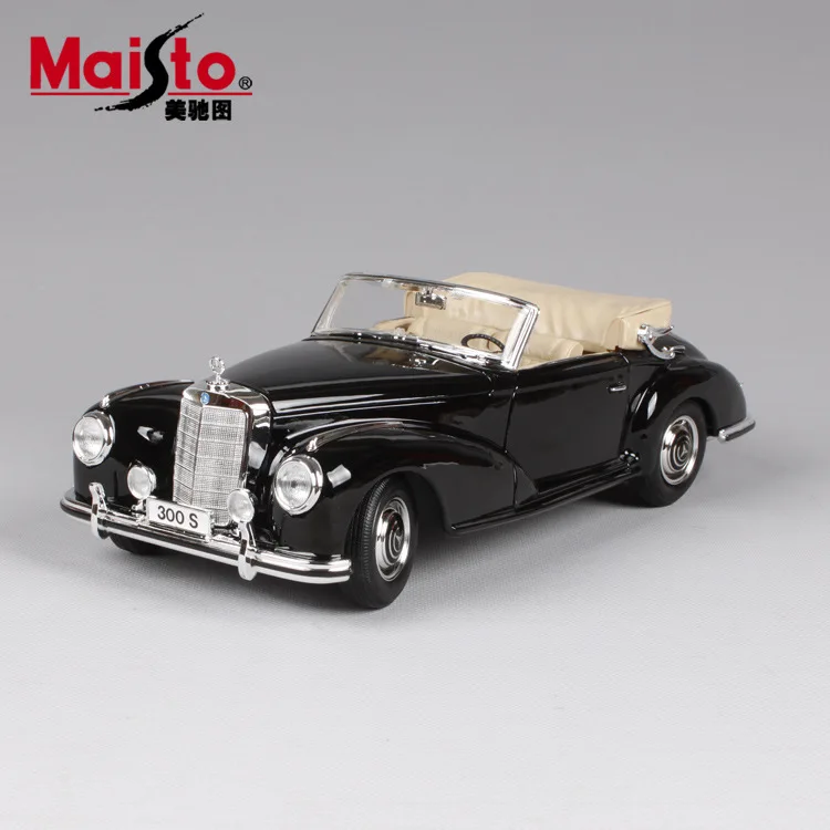 

1:18 Die cast Alloy Large Car Models Collectible Home Decor Craft Vehicle Toys Children Simulation Vintage Car Benz 300 S