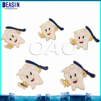 

10pcs Cute smiley Dental Badge Dental clinic gift Metal Tooth Type Shape Molar Brooch Badge Dentist Hygienist Pin Accessories