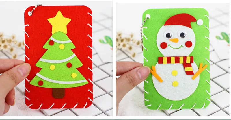 Мультфильм DIY карты рукав нетканый чехол для автобусной карты кулон ручной работы игрушка материал посылка для детей Плетеный стикер игрушки подарок 2 шт - Цвет: Christmas