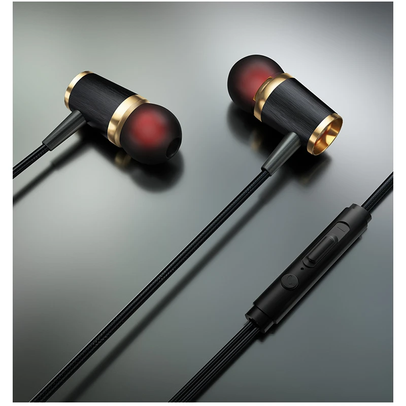 

Metal In-ear Earphone Bass 3.5mm Interface Universal Earphones Gaming Headset Handsfree Ear Phones for Samsung Huawei Xiaomi