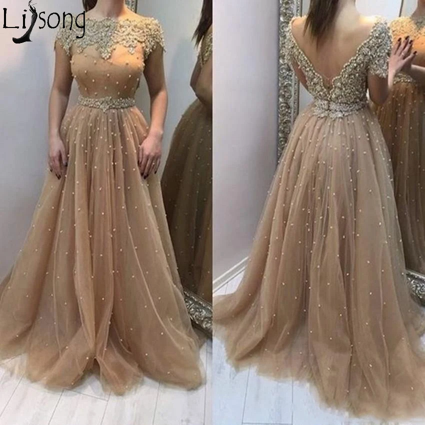2019 New Champagne Evening Dresses Wear Short Sleeves Deep V Back Tulle Beaded Pearls Arabic Floor Length Plus Size Prom Dress Party Gowns149