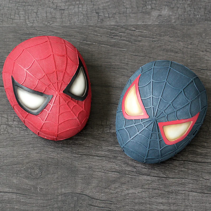 

Creative Ashtray Superhero Avengers Iron Man Captain America batman spider-man Car Ornament Home Furnishing Decoration Ashtray