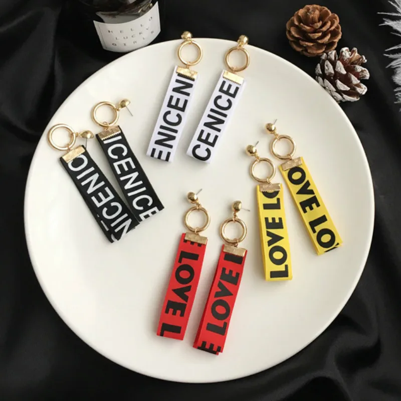 

Eleple English Letter LOVE NICE Cloth Earrings for Women Long Ribbon Euramerican Party Girls Earring Dropshipping Jewelry C2037