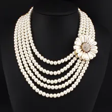 Africano Granos Del Encanto Del Encanto de Múltiples capas Collares Para Las Mujeres de Joyería de Moda Grandes Flores de Perlas de Imitación Collar de la Declaración