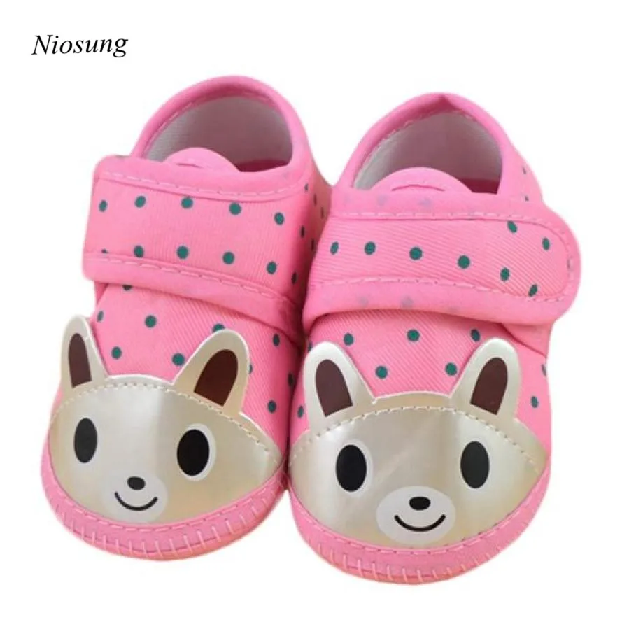 

Fashion Toddler Newborn Girl Boy Soft Sole Crib Toddler Shoes Canvas Sneaker First Walker Infant Skid-Proof Shoes wholesale
