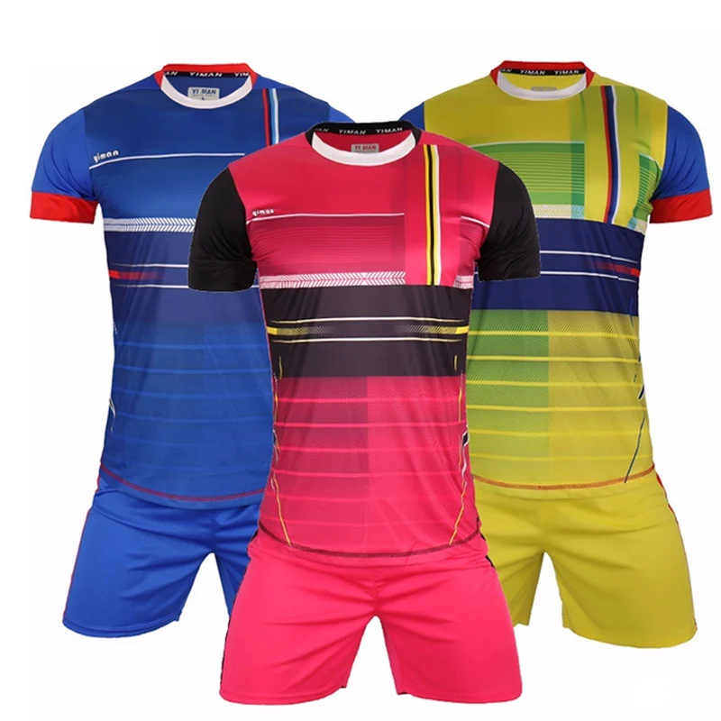 Compra conjunto completo de uniformes de fútbol online al