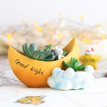 

Moon Shaped Flower Pot Decorative Stand Resin Container Plant Pot For Gift Home Garden Office Desktop Decoration