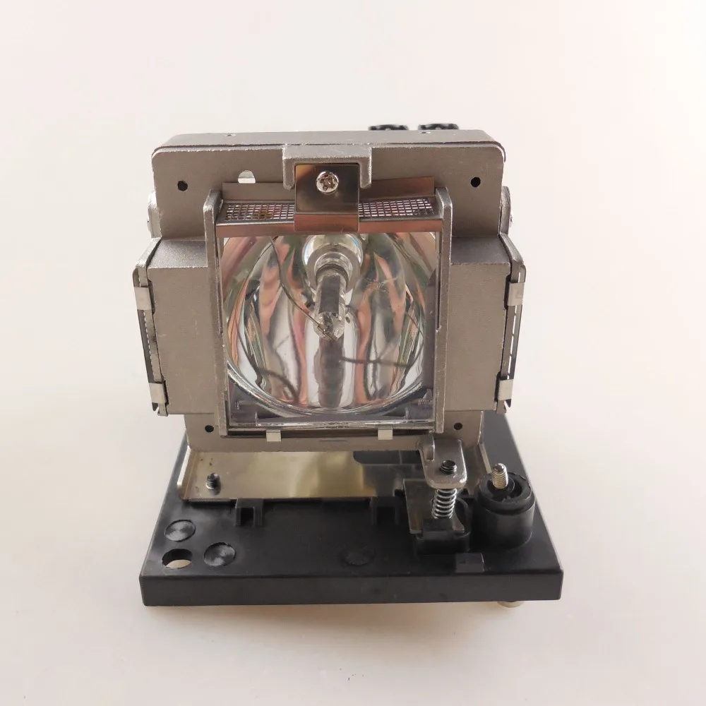 Original Projector Lamp POA-LMP117 for SANYO PDG-DWT50 / PDG-DWT50L / PDG-DXT10 / PDG-DXT10L Projectors Original Projector Lamp POA-LMP117 for SANYO PDG-DWT50 / PDG-DWT50L / PDG-DXT10 / PDG-DXT10L Projectors