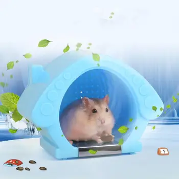 

Hamster Cooling Room with Ice Bag Summer Cooling Plastic Nest House Small Pet Cage Bed Color Random 13.5x9x10.5cm