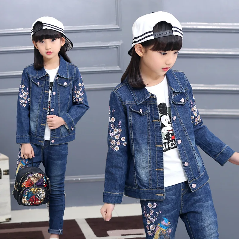 

2019 Brand New High quality 2pcs/set Peacock Coat And Jeans Spring Autumn fashion classic children's cowboy suit girl Jeans Set