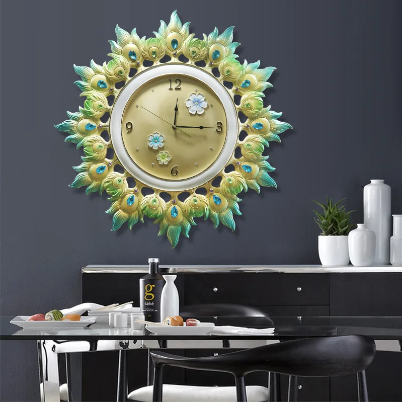 

European Creative Beautiful Wall Clock Fashion Simple and Quiet Embossed Living Room Clock Modern Home Decoration Quartz Clock