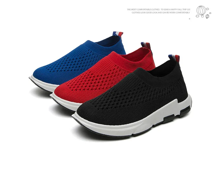 sapatos para meninas e meninos de pouco