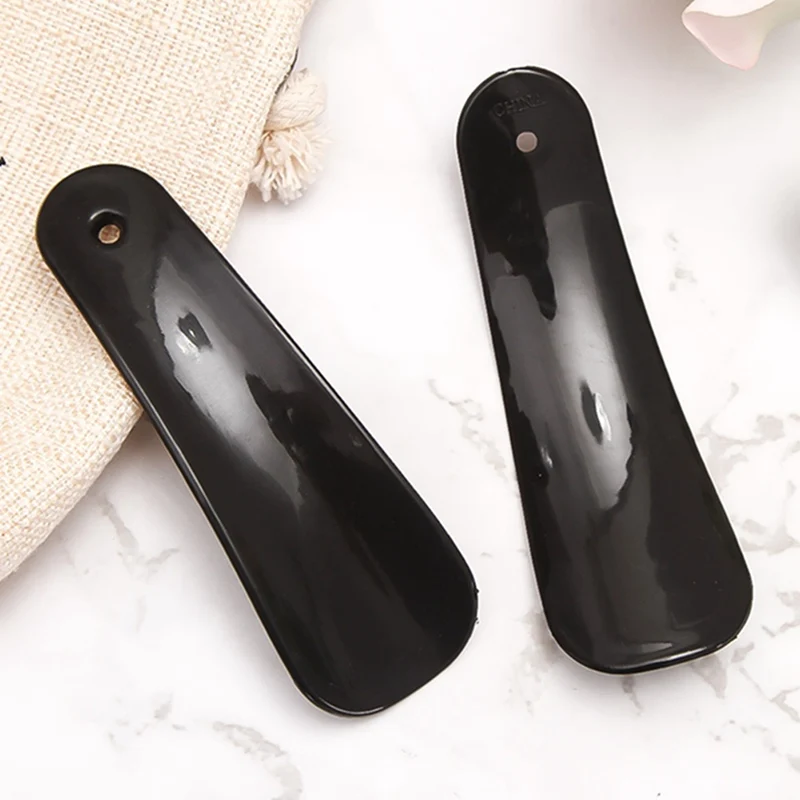 

Shoe Horn Spoon Professional Black Plastic 1Pcs New Arrival Shape Shoehorn 11cm Shoe Lifter Flexible Sturdy Slip