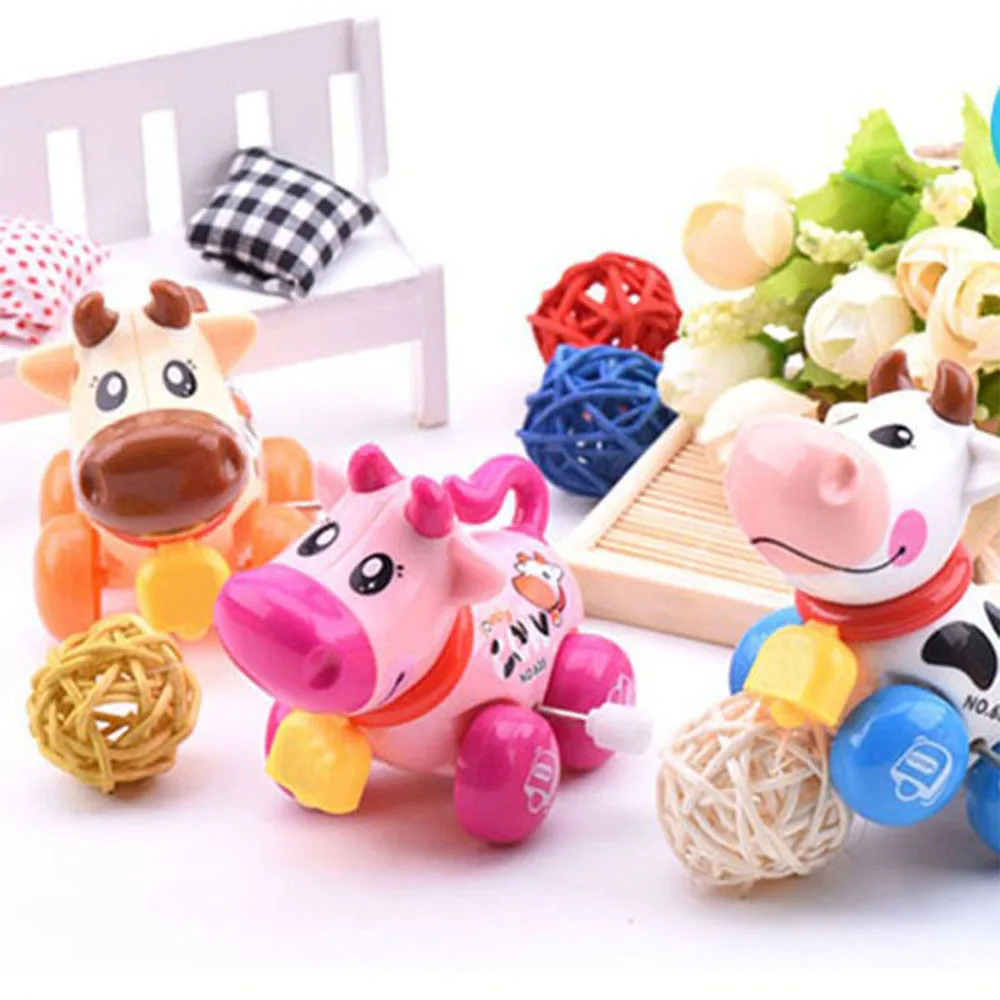 

New Funny Cartoon Cow Design Kid Cow Wind Up Toy Newborn Baby Running Clockwork Spring Toy For Children Kids Lovely Gift
