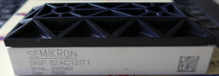

SKIIP82AC12IT1     Power Modules   - FREESHIPPING