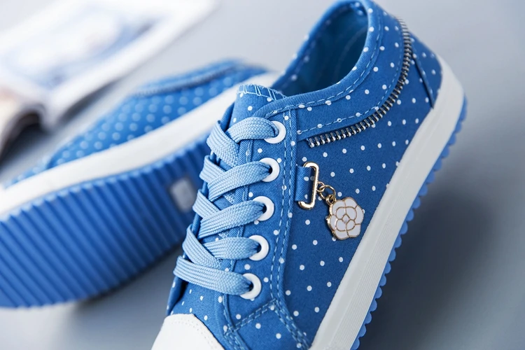 3146972366_253421888