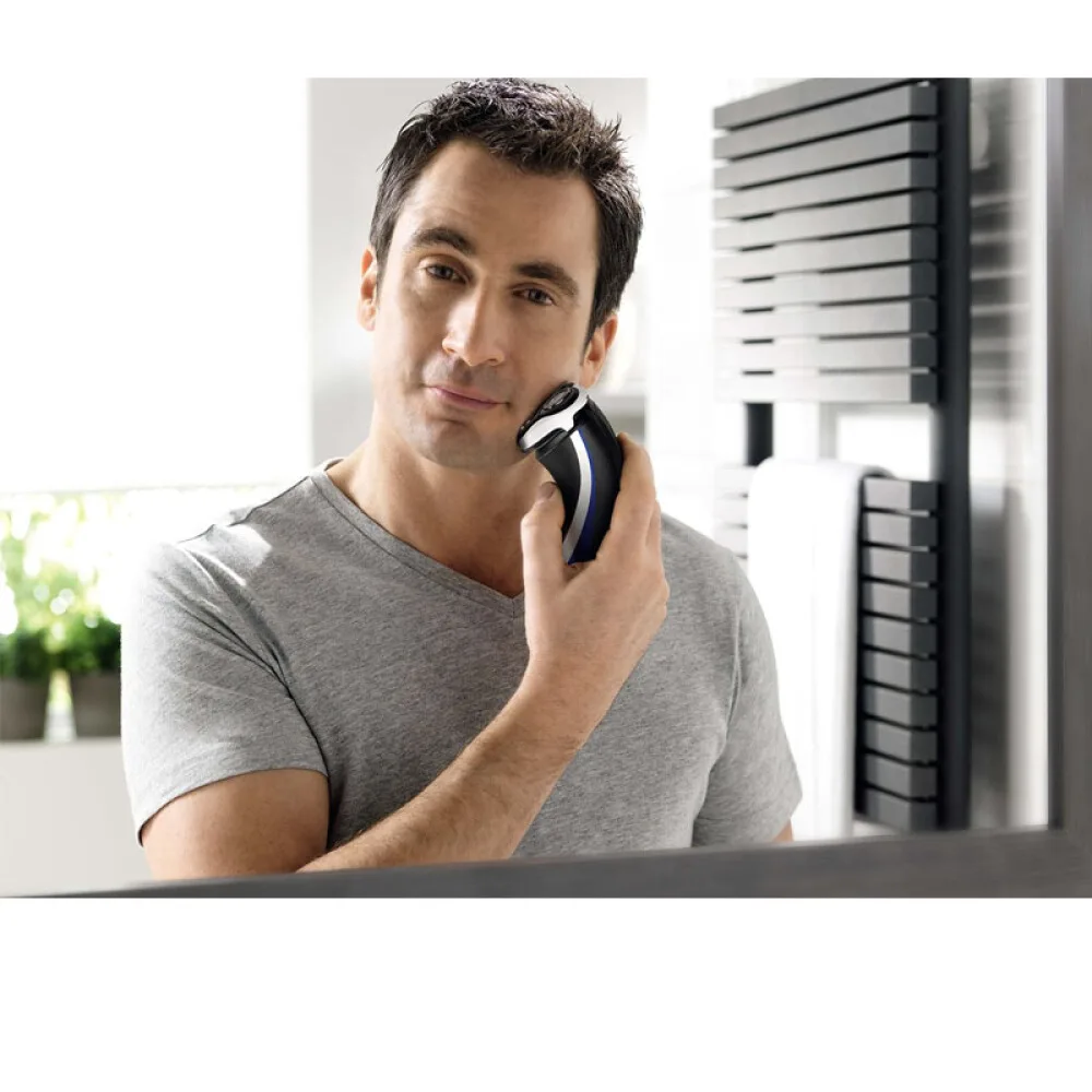 Philips Norelco PT724/41 бритва со встроенным поп съемным триммером там плавающие головки