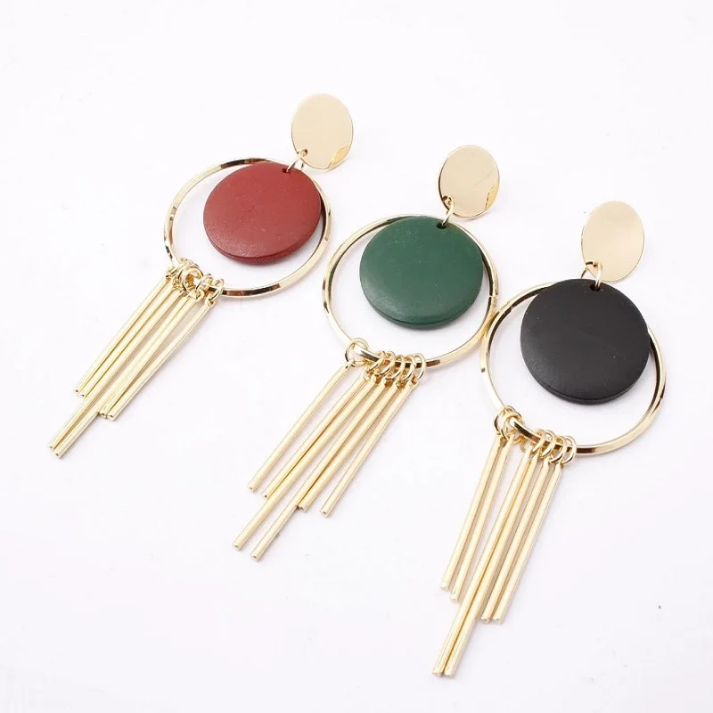 

Perfect Combination of Metal and Resin Low Price big circle card exaggerated long temperament simple personality earrings S224