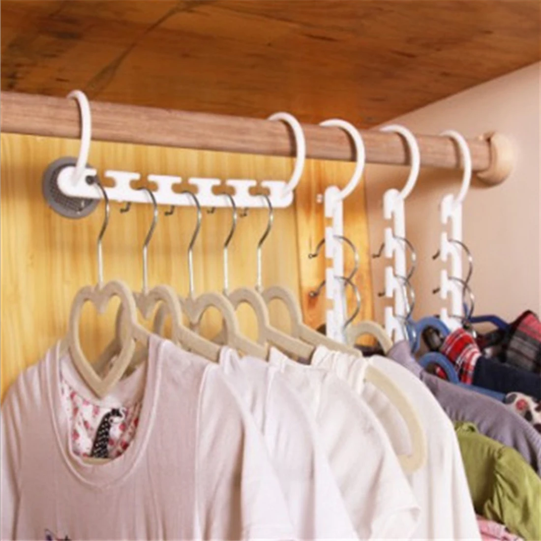 New 1pc Space Saving Hanger Plastic Cloth Hanger Hook Magic Clothes