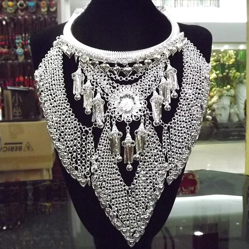 Этнический стиль ретро Miao серебряный воротник аксессуары ожерелье для женщин Винтаж Большой цветок кисточкой элегантный кулон ювелирные изделия для женщин