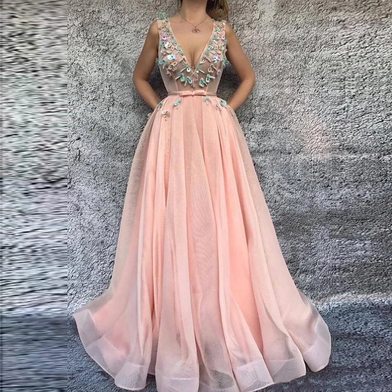 Sexy Pink 2017 New Prom Dresses Deep V Neck Appliqued A Line Evening Gowns Cheap Plus Size Formal Party Dress
