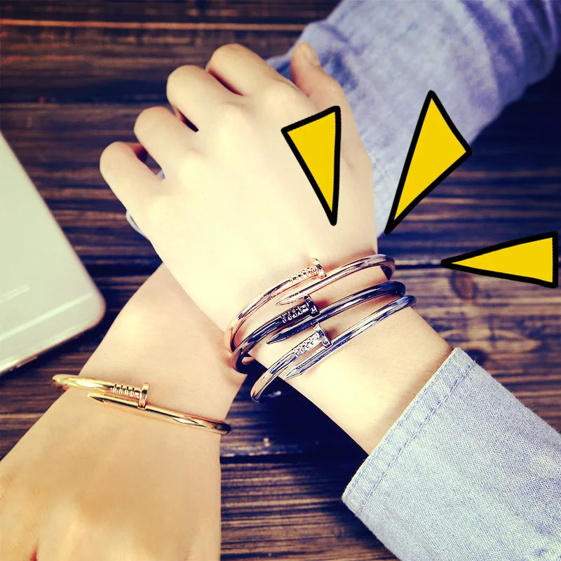 

Personality Trend Men Women Bracelet Jewelry Korean Fashion Pop Girl Bracelet Black Titanium Steel Stainless Steel Couple Ring