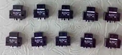 

2PCS Lot of 10pcs OM+ Photo Micro Sensor EE-SPY412