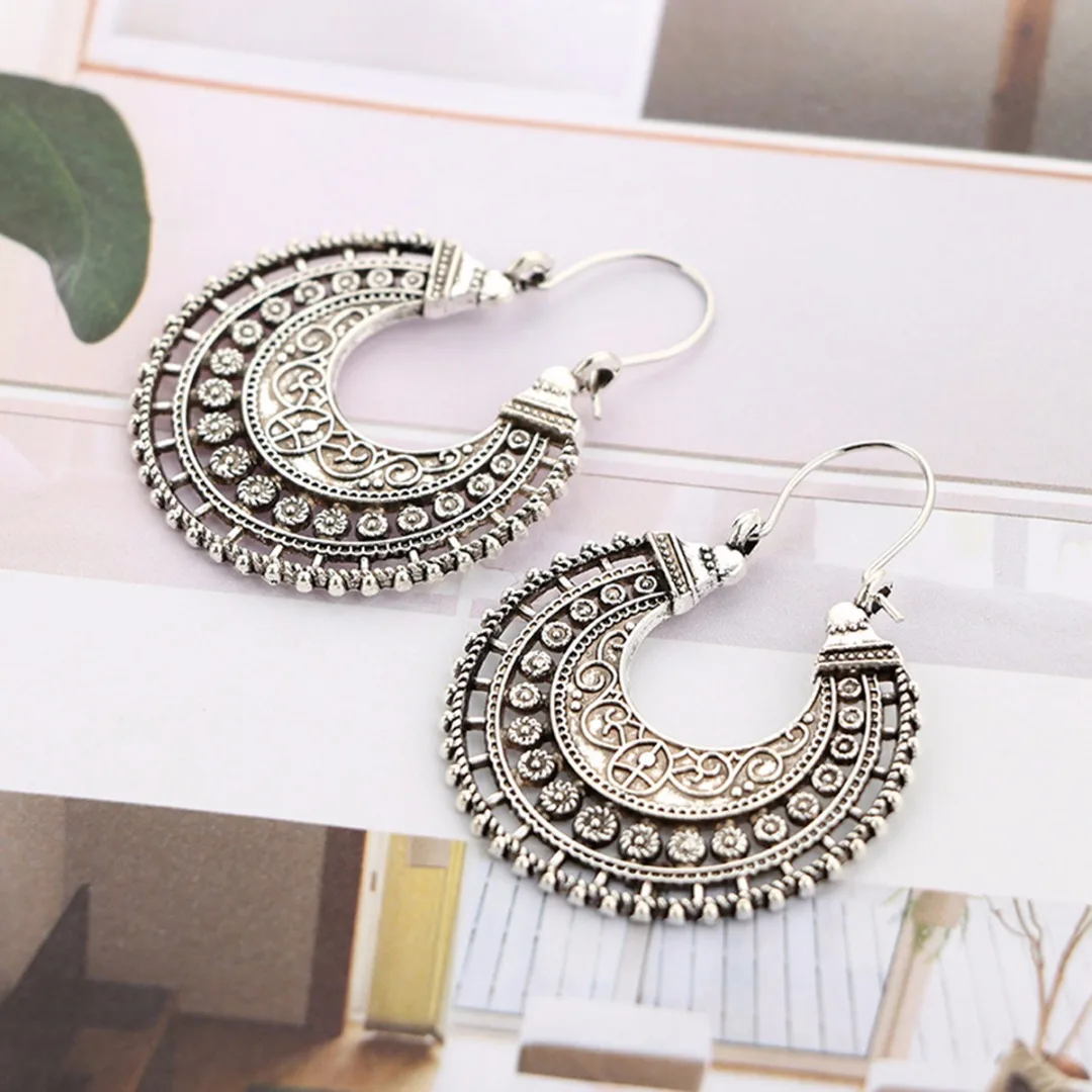 Shellhard Fashion Carved Flower Earring Jewelry Boho Ethnic Tibetan Tribal Pendant Earring Antique Vintage Silver Hoop Earring