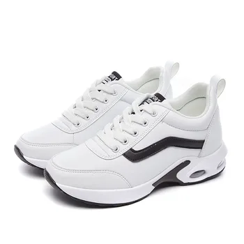 

Spring leather small small increase sports and leisure women's shoes