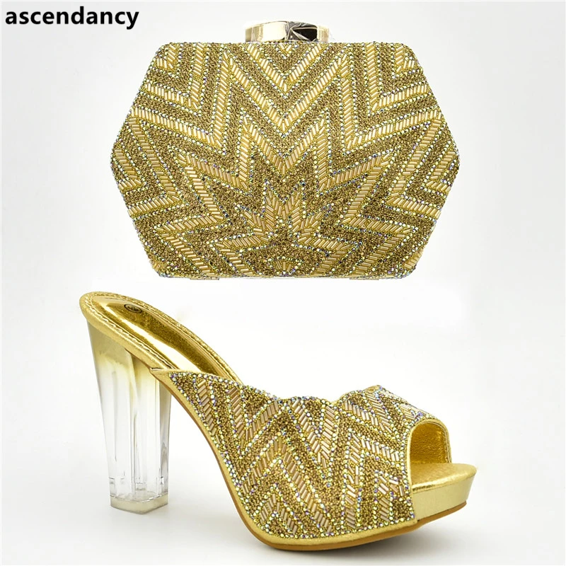 Noir Chaussures Décoré Partie Et Pour Avec Parti Or Modèles or Sac Strass Italie De Nouveaux rouge Fixés Africain pourpre Sacs Femmes Chaussure bleu AnU5vYxdq