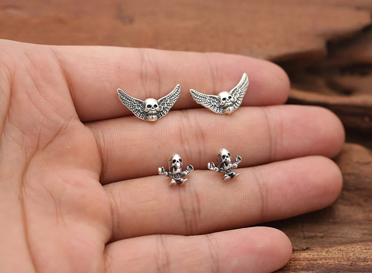 silver-earrings0100b
