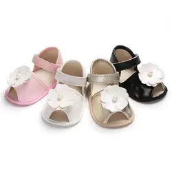 Для маленьких девочек Пляжная Летняя обувь младенческой сладкий цветок из искусственной кожи FashionShoes новорожденных для девочек на мягкой