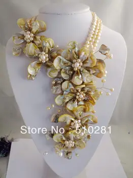 

Free shipping !!! Z-031 Fashion Jewelry Necklace Natural Shell Beads Flower Necklace