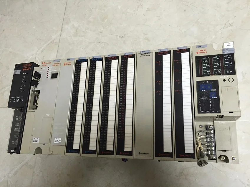 RAM2-48H RAM3-48H RAM2-16H RAM-08H CPU22-02HC RAM2-04H BYP-02H CPU22-02HB EH-CPU104A POM-RBH используется и тестирование