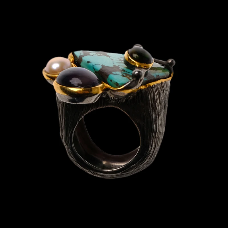 

Vintage turquoise hyperbole ring