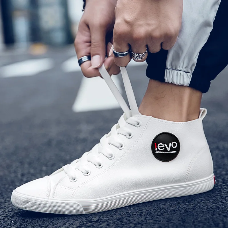 

2018 Winter High-Top Men Casual Shoes Waterproof Microfiber Leather Men Shoes Fashion Sneakers Solid Mens Boots chaussure homme